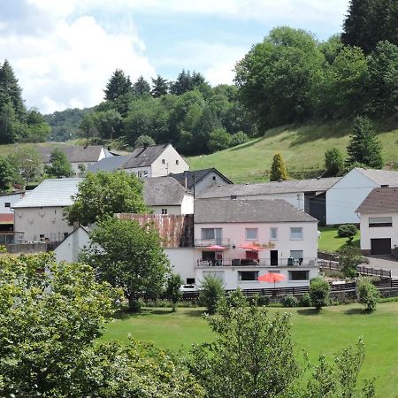 Sabine'S Gastehaus Hotel Übereisenbach Eksteriør billede